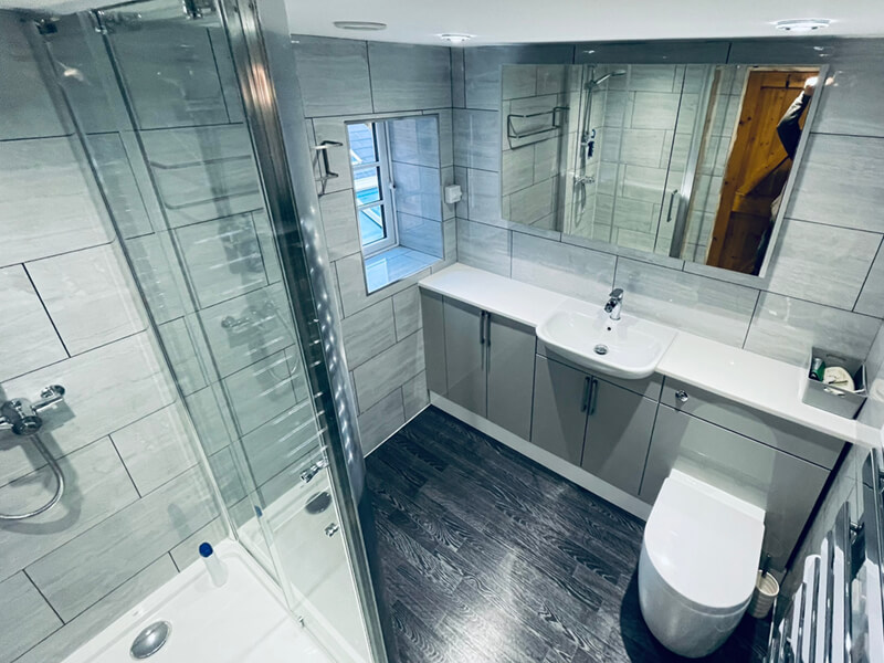 LS Image Bathroom 06